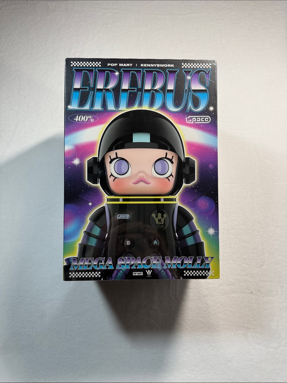 POP MART Erebus Mega Space Molly 400% Collectible Figure